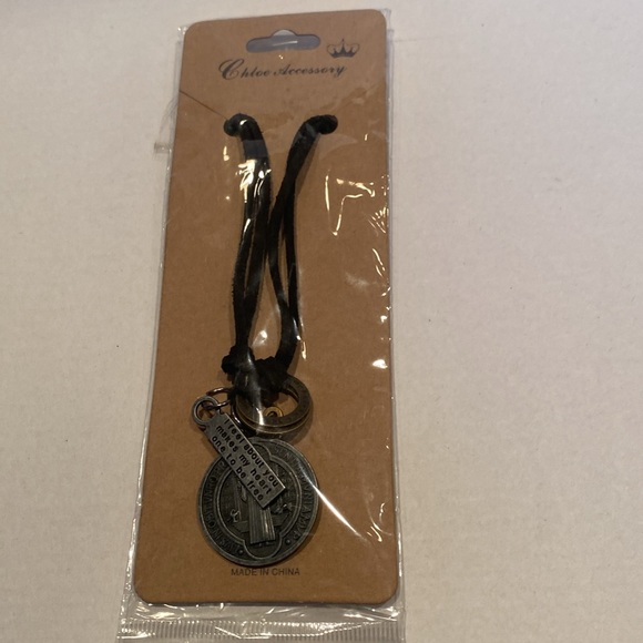 NIP St. Benedict antique-looking medal, Christian Cross and amulets - Picture 2 of 6